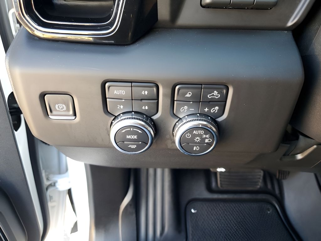 Used Car 2024 Gmc Sierra 2500hd  At4 For Sale Under $70,000 In Austin, Texas