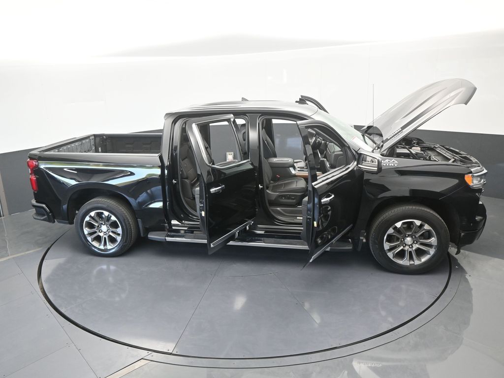 Used 2022 Black Chevrolet High Country image 83