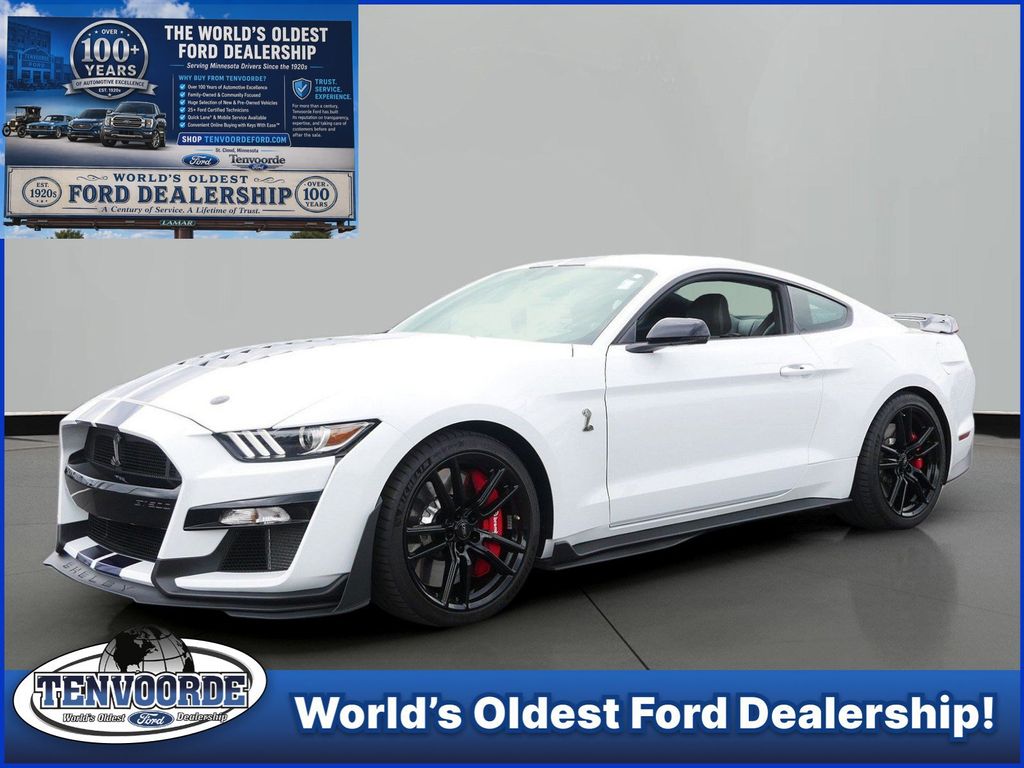 Oxford White 2022 Ford Mustang Shelby GT500 Coupe Rear-Wheel Drive 7-Speed Automatic
