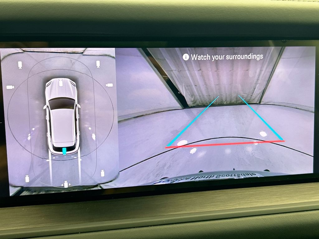 Thumbnail: 2026 Porsche Cayenne - 17