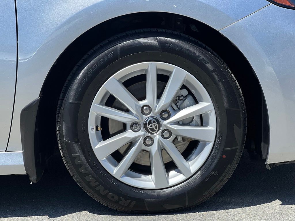 Used 2025 Toyota Camry Sedan
