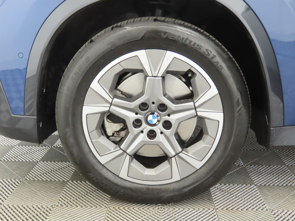 Thumbnail: 2025 BMW X1 - 30