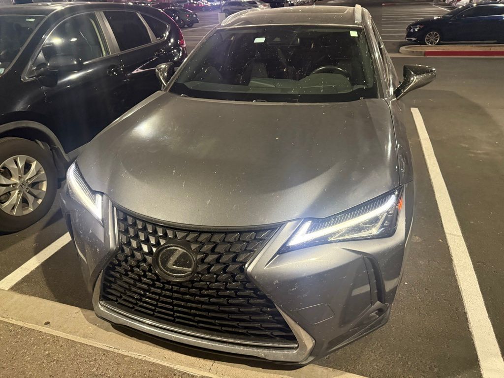 Thumbnail: 2019 Lexus UX - 2