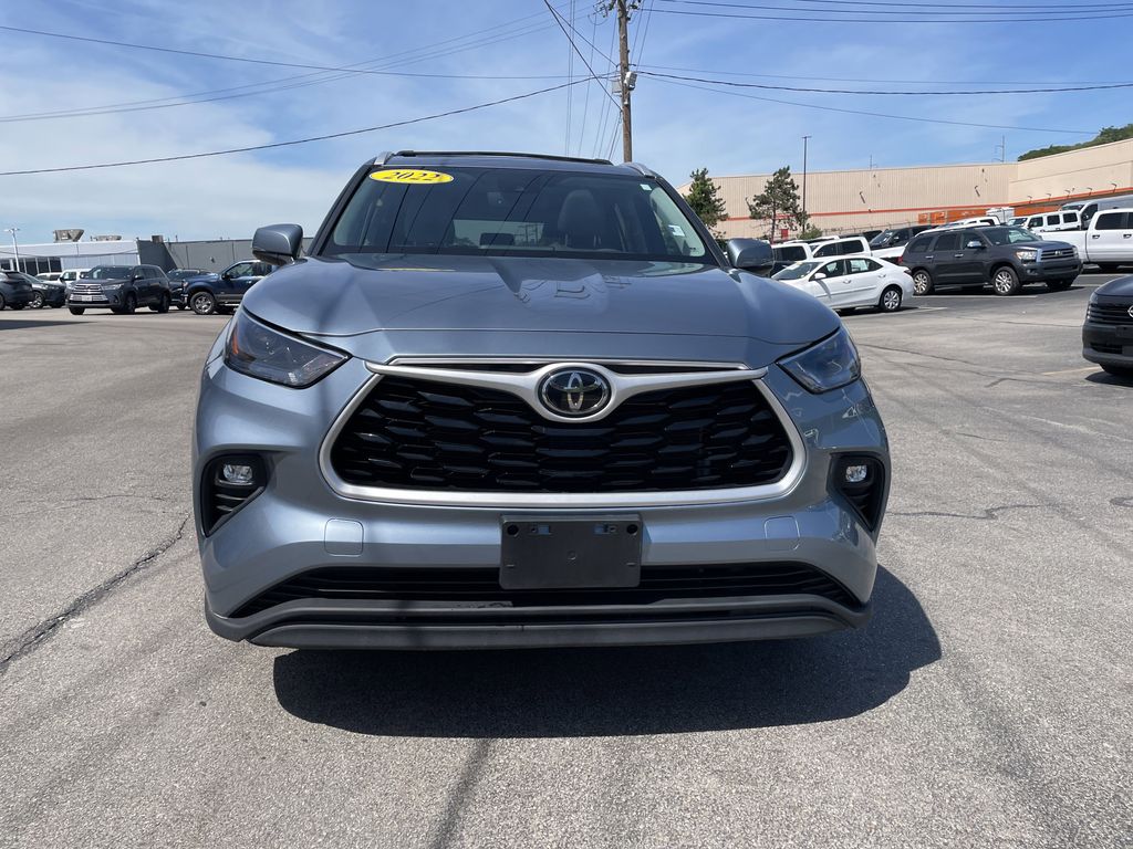 Used 2022 Toyota Highlander SUV