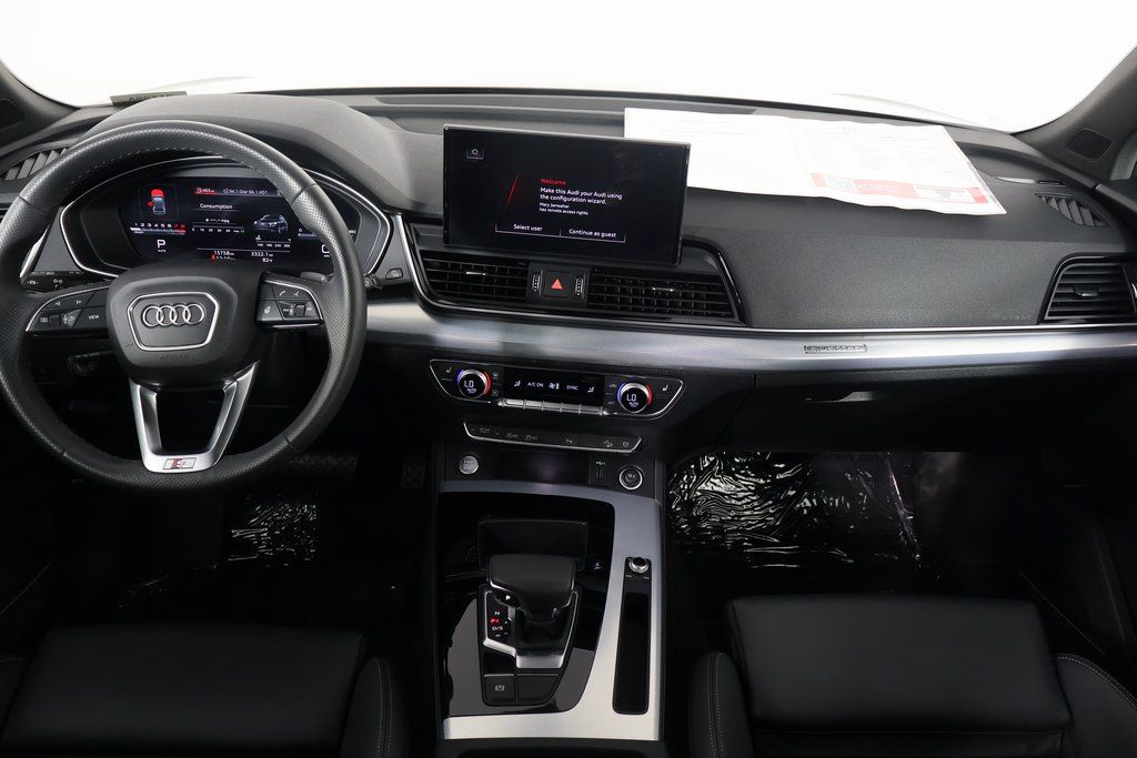 Thumbnail: 2024 Audi Q5 - 8