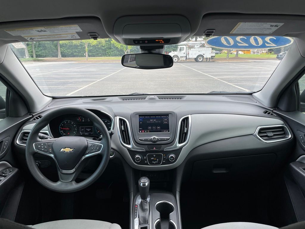Thumbnail: 2020 Chevrolet Equinox - 10