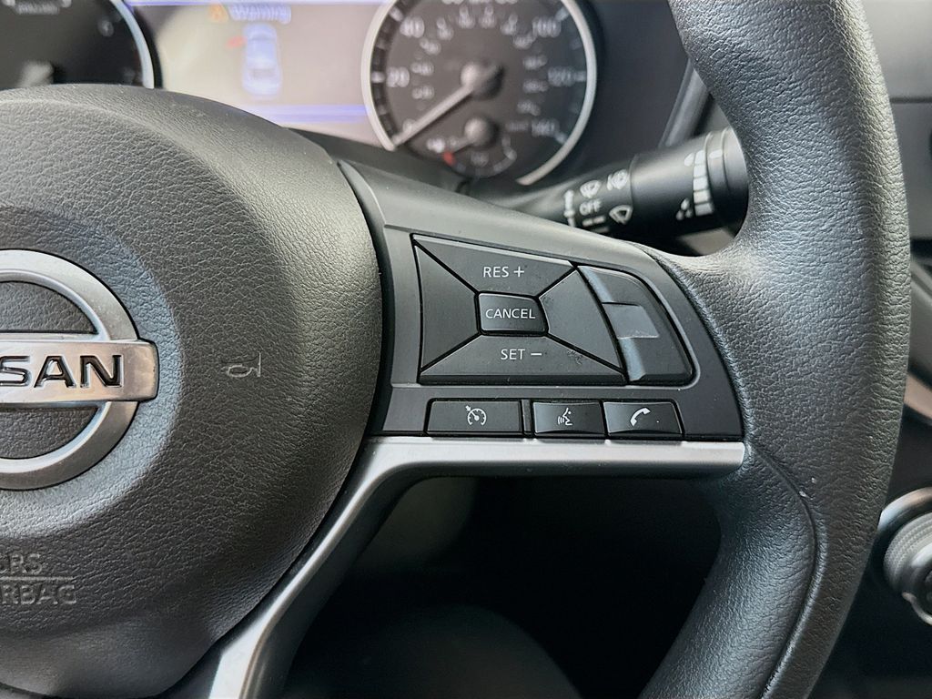 Thumbnail: 2019 Nissan Altima - 12