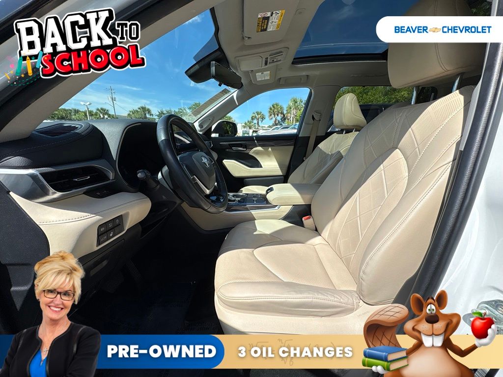 Used 2023 Toyota Highlander SUV