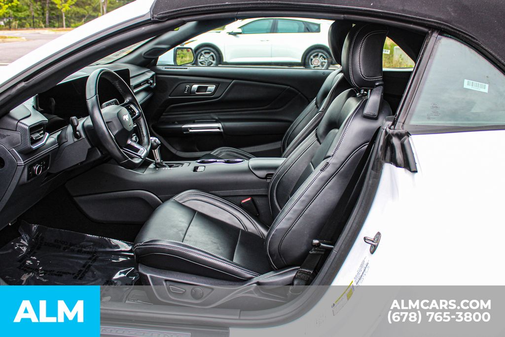 Used 2025 White Ford EcoBoost Premium image 17