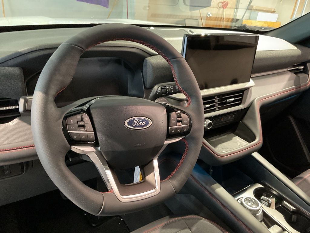 New 2026 White Ford ST-Line image 12