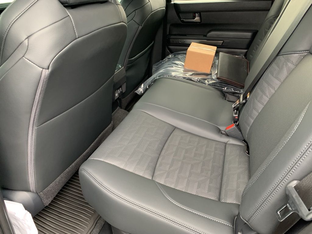2025 Toyota Tacoma TRD Off-Road Double Cab photo 13