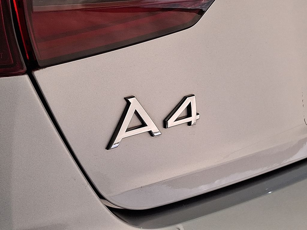 Thumbnail: 2022 Audi A4 - 28