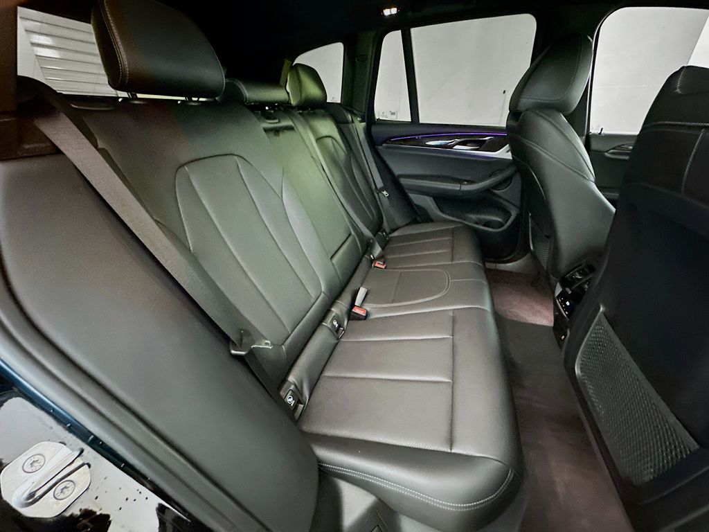 Thumbnail: 2022 BMW X3 - 27