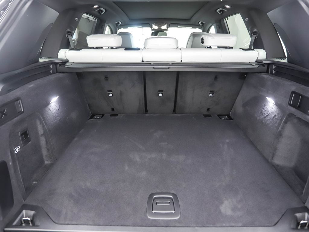 Thumbnail: 2026 BMW X5 - 24