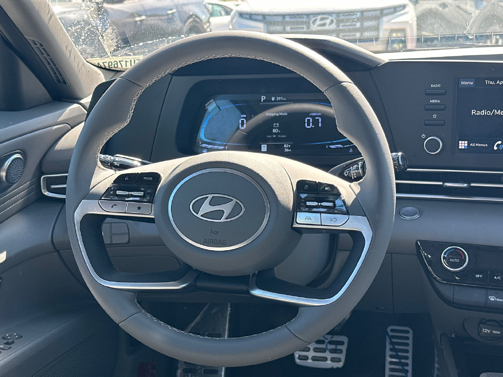 New 2026 White HYUNDAI SEL Sport image 24