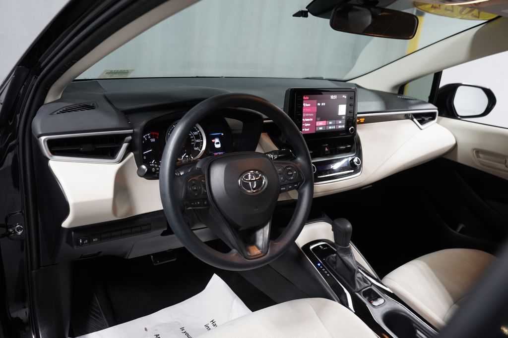 Thumbnail: 2022 Toyota Corolla - 11