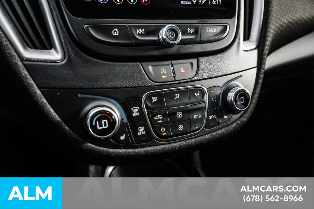 Used 2024 Blue Chevrolet LT image 37