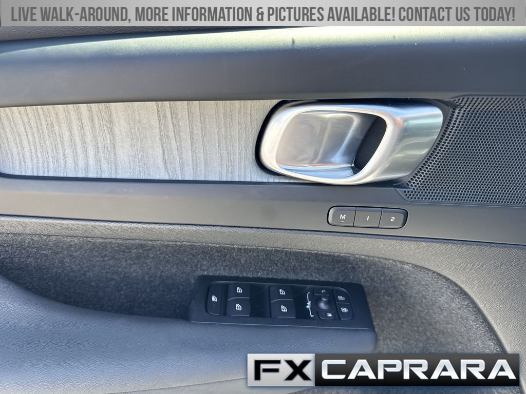 Used 2026 Volvo XC40 SUV