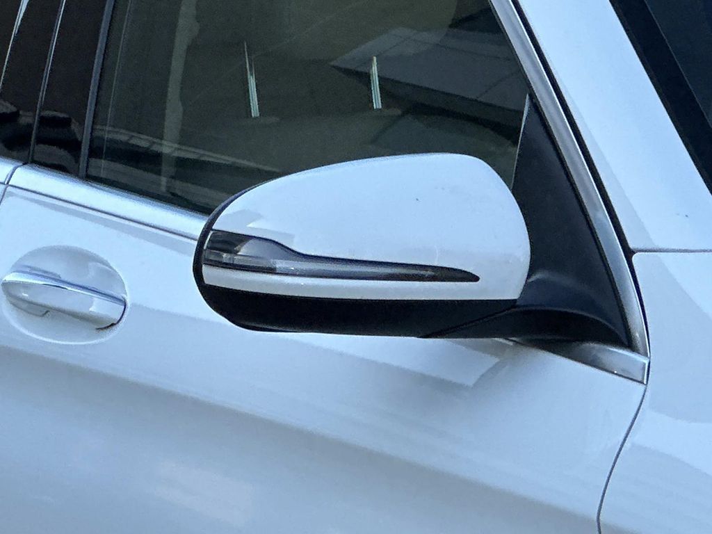 Thumbnail: 2018 Mercedes-Benz GLC - 6