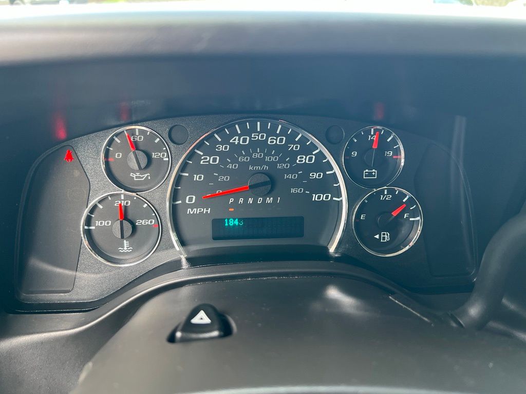 Used 2025 Chevrolet Express 2500 Van