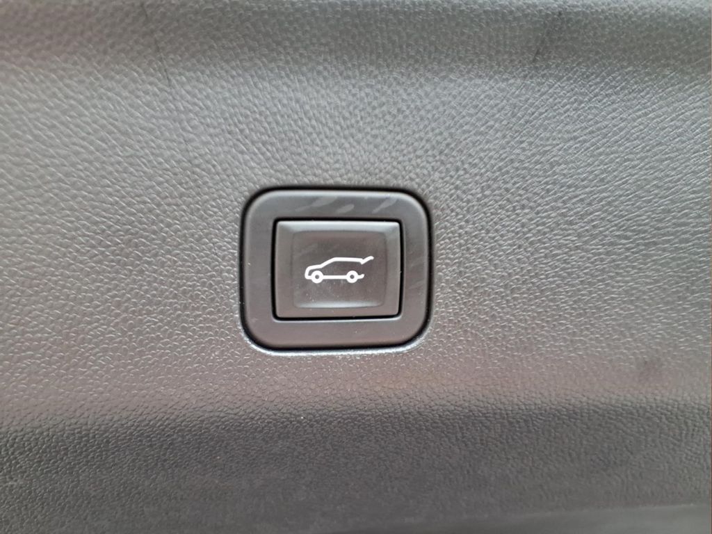 ChevroletTahoe32