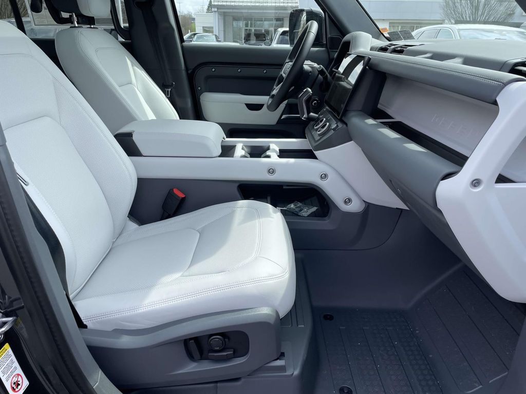 New 2026 Gray Land Rover S image 20