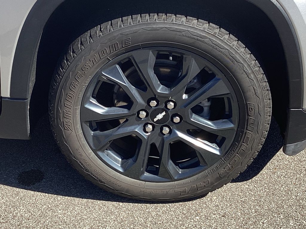 Used 2021 Chevrolet Traverse SUV