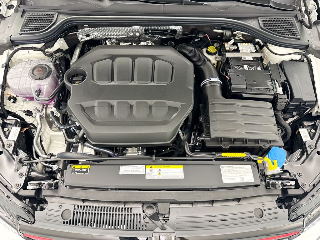 Thumbnail: 2026 Volkswagen Golf - 28