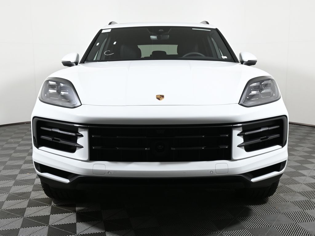 2025 Porsche Cayenne  9