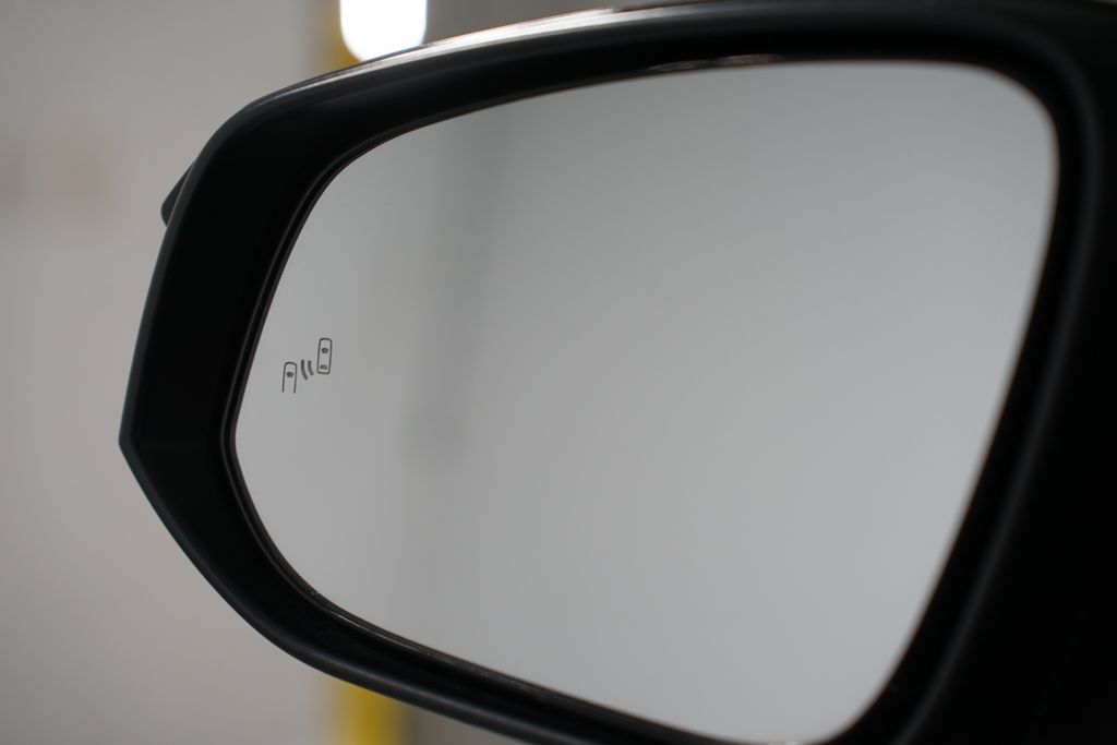 Thumbnail: 2022 Toyota 4Runner - 30