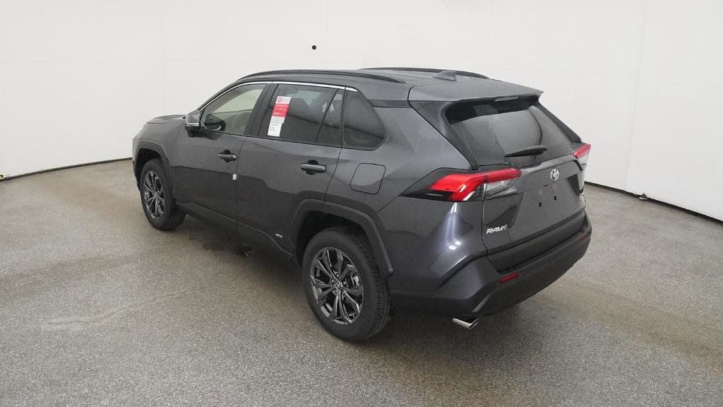 Thumbnail: 2025 Toyota RAV4 - 25