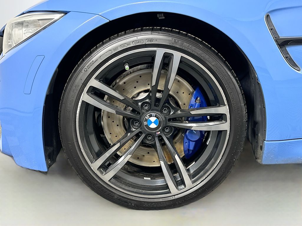Thumbnail: 2017 BMW M3 - 32