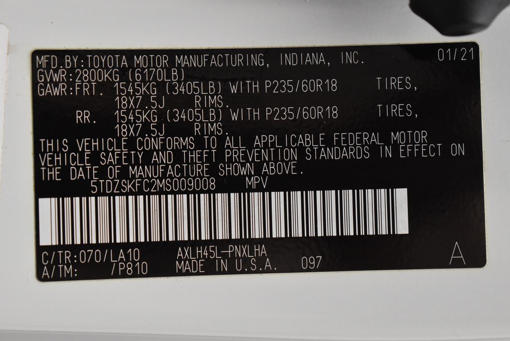 Thumbnail: 2021 Toyota Sienna - 17