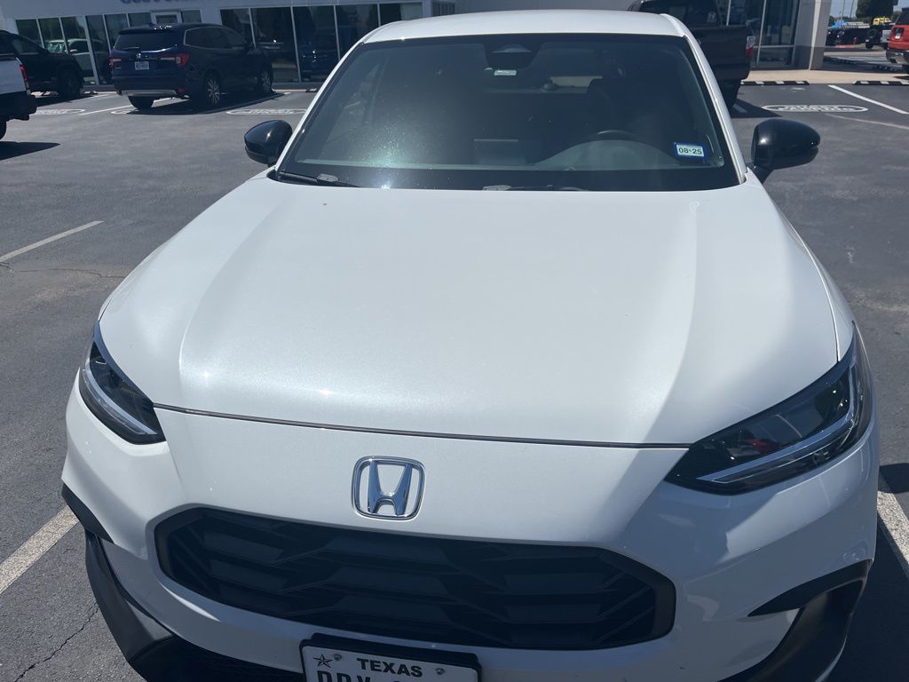 Thumbnail: 2023 Honda HR-V - 2