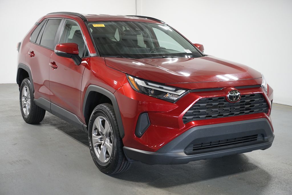 Thumbnail: 2025 Toyota RAV4 - 3