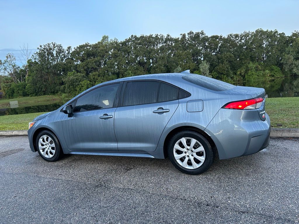 Thumbnail: 2024 Toyota Corolla - 3