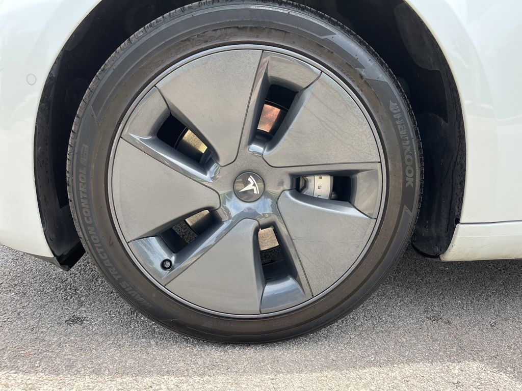 2021 Tesla Model 3 Long Range 11