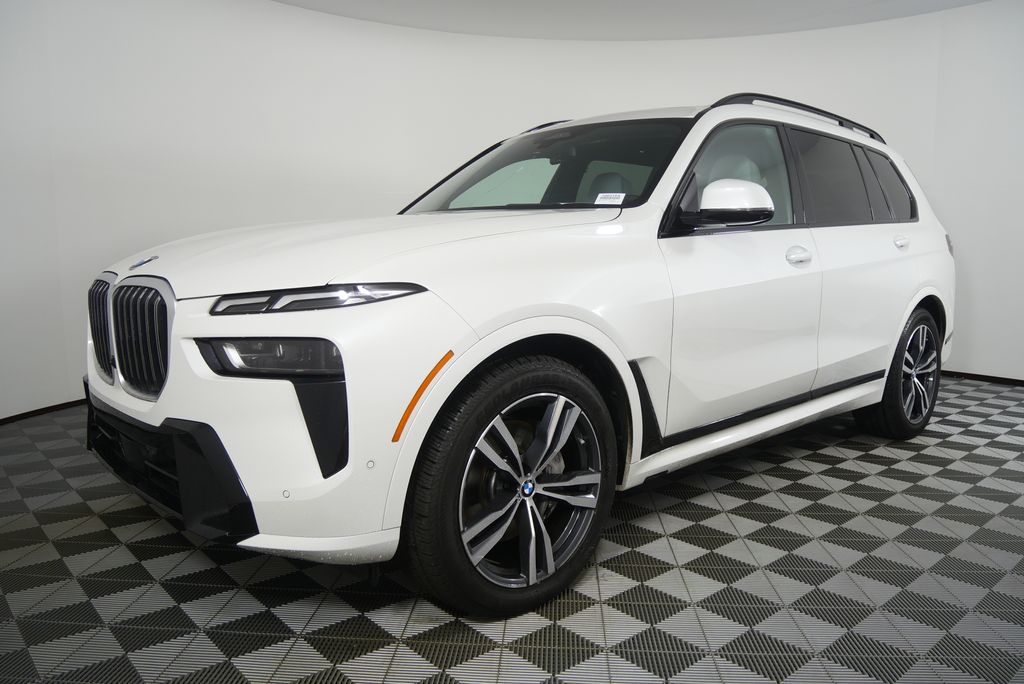 Thumbnail: 2024 BMW X7 - 7