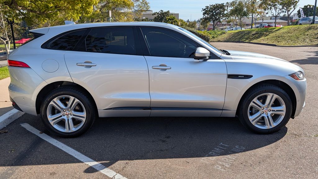 Used 2018 Jaguar F-PACE 25t R-Sport 4D Sport Utility