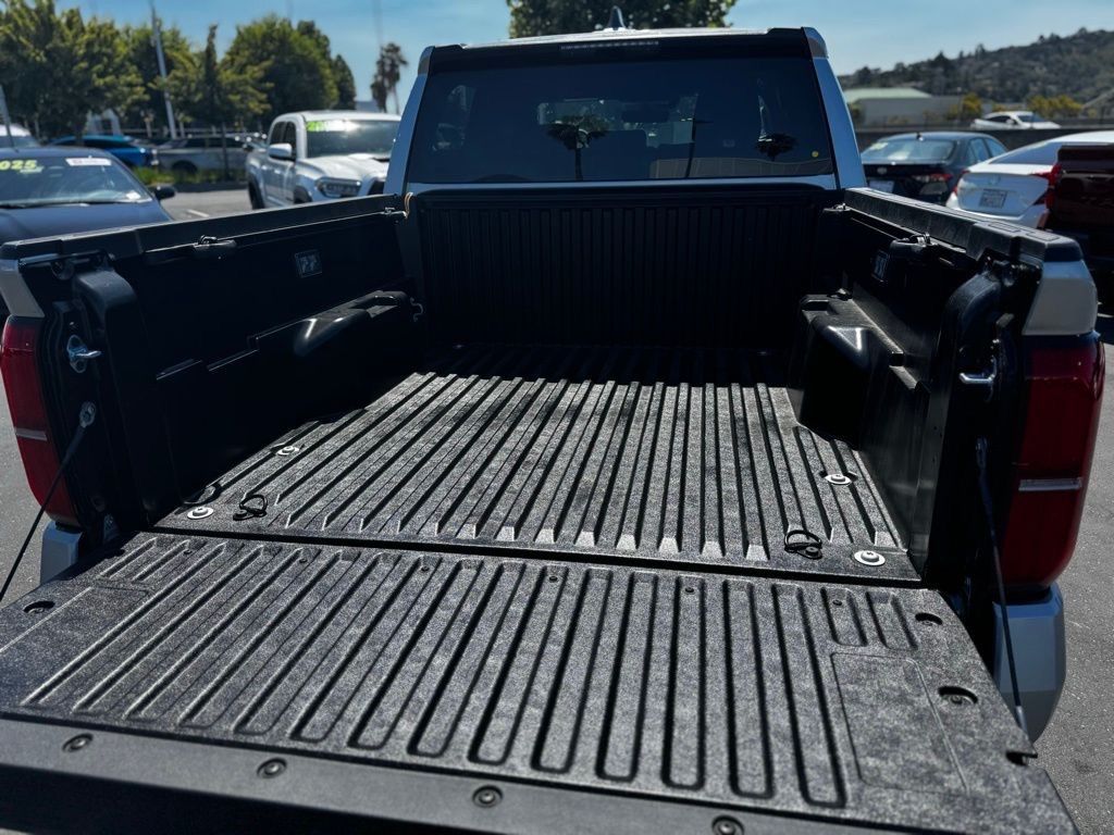 2025 Toyota Tacoma SR5 Double Cab photo 22