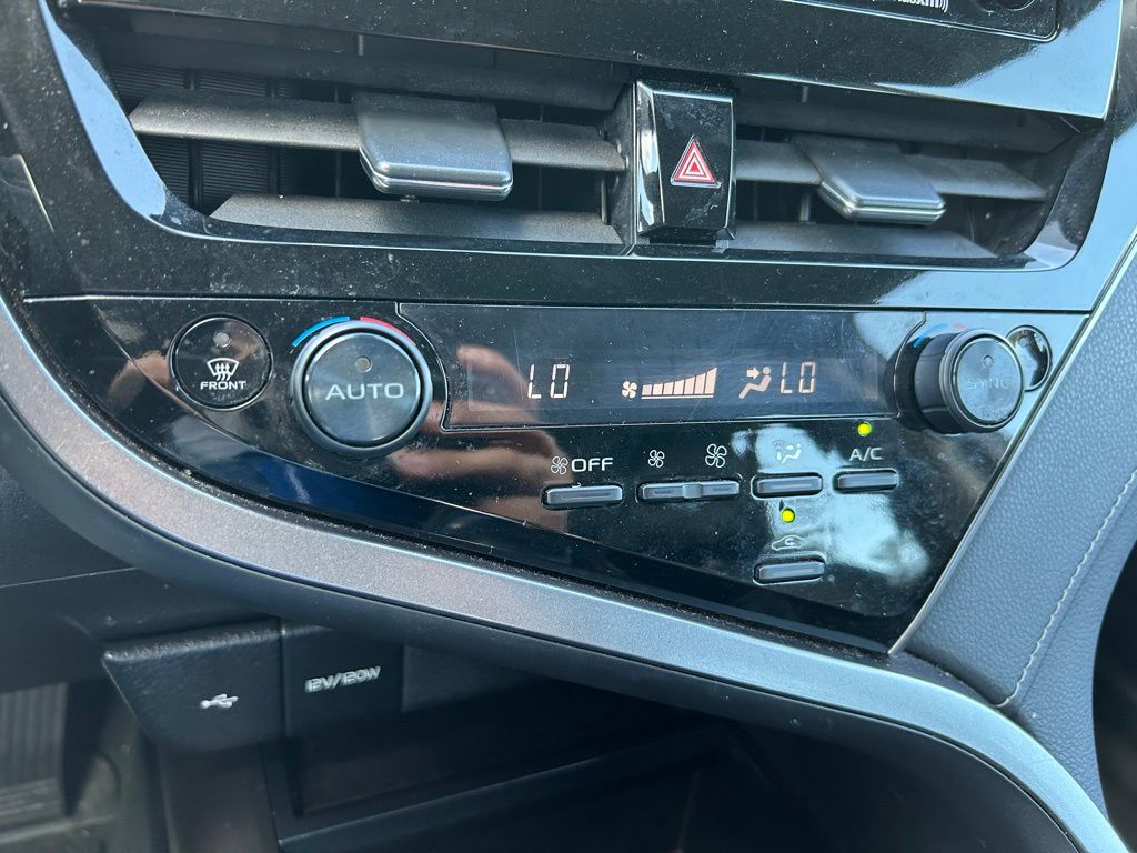 Thumbnail: 2023 Toyota Camry - 26