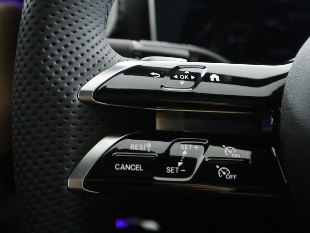 Thumbnail: 2026 Mercedes-Benz CLE - 12