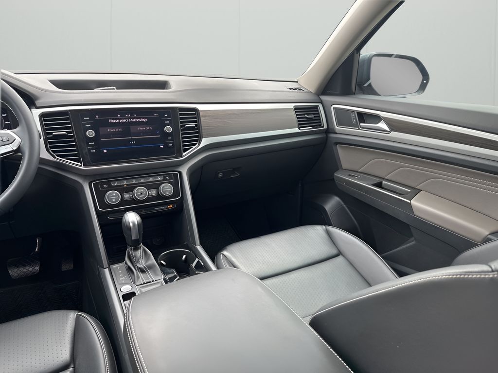 Used Car 2022 Volkswagen Atlas  3.6l V6 Se W/technology For Sale Under $30,000 In Austin, Texas