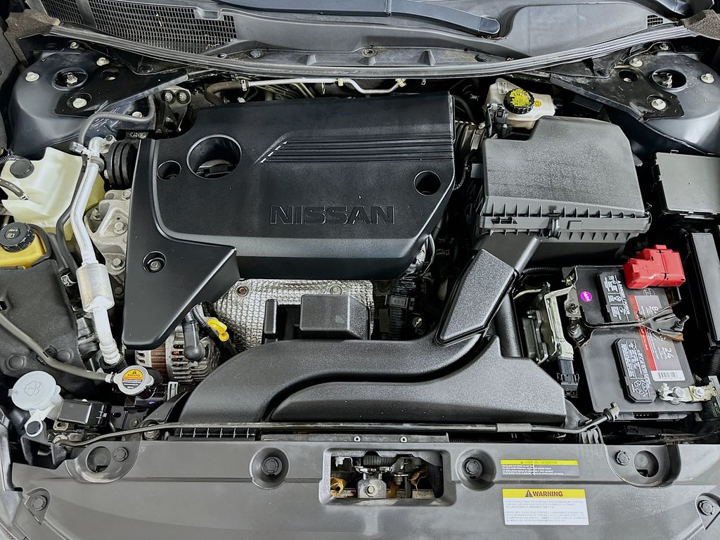 Thumbnail: 2018 Nissan Altima - 29