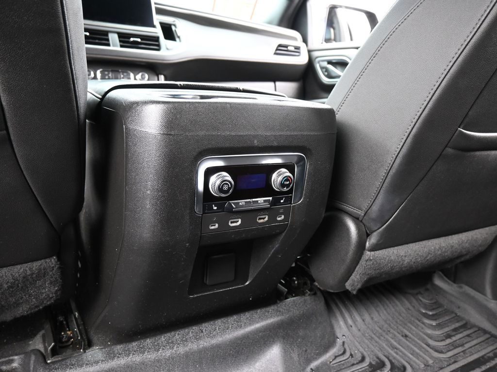 Used 2022 Onyx Black GMC AT4 image 47