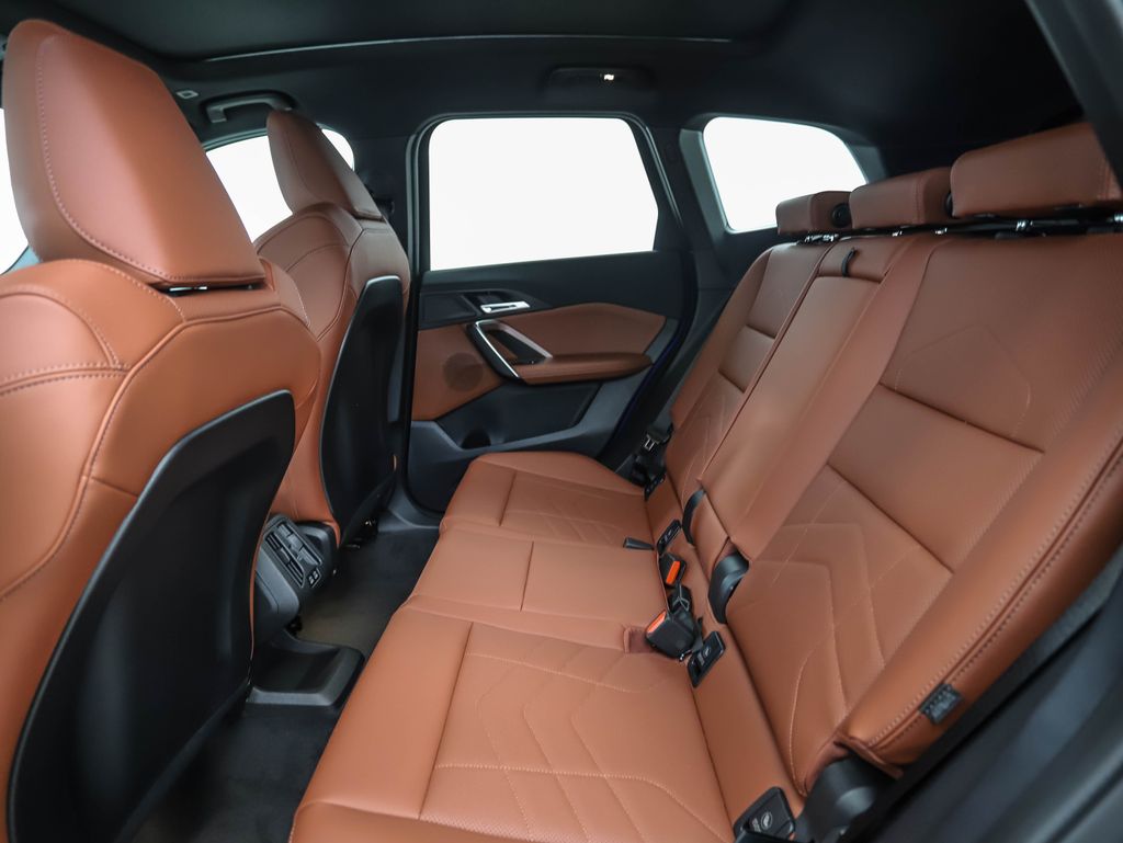 Thumbnail: 2026 BMW X1 - 22