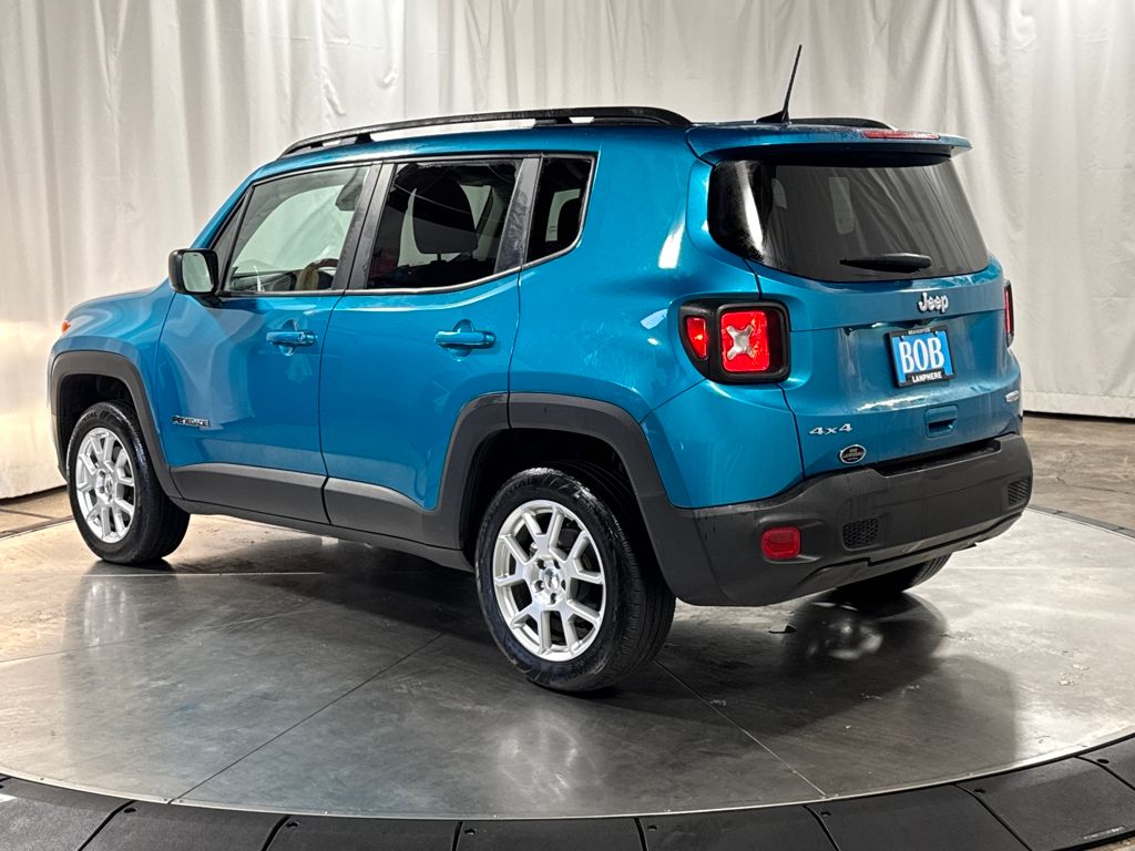 View vehicle photo 7