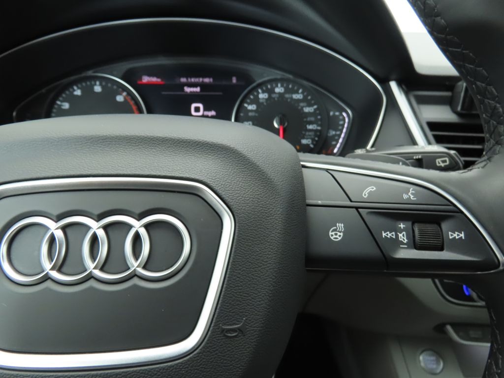 2024 Audi Q5 e Premium 12