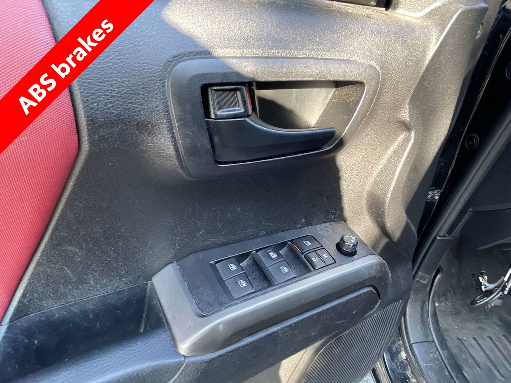 Used 2021 Toyota Tacoma Truck