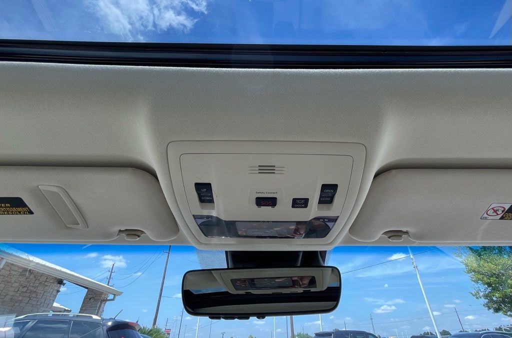 2018 Lexus ES 350 White at Emmons Autoplex
